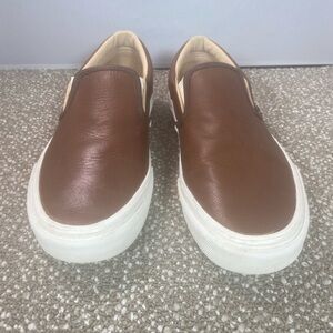 Vans Brown Leather Women Classic Slip-On Shoes. Women Size 8 Pre-Owned.